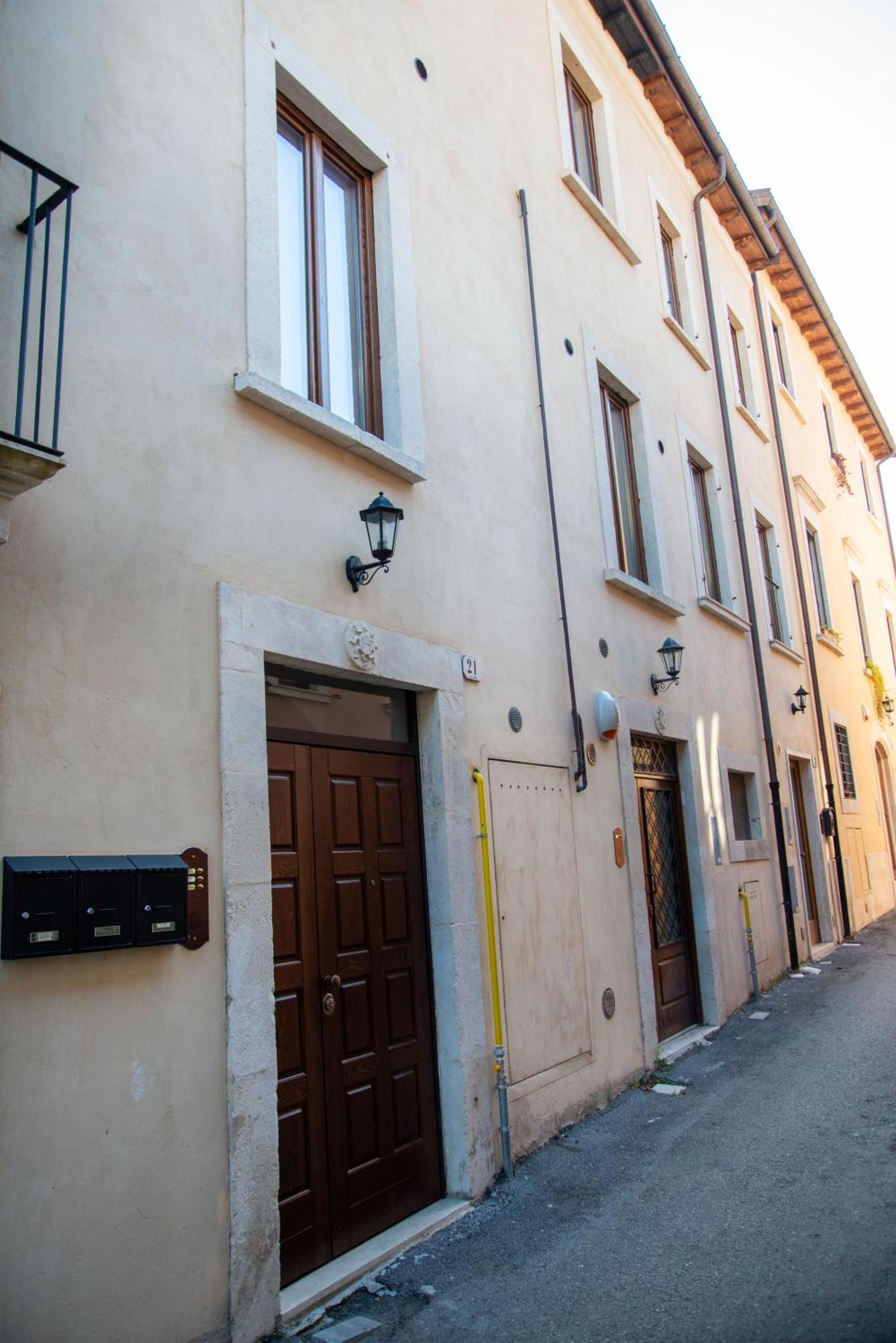 Casa Fedele Apartment LʼAquila Exterior foto